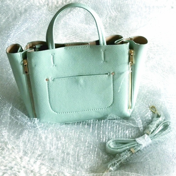 Ann Taylor Handbags - ANN TAYLOR NWT / MINT GREEN MINI TOTE BAG